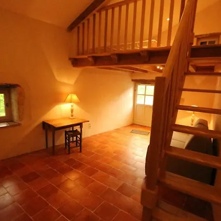 Prázdninový dům Chemin De Gargamelle 'le Noyer' Ligueux (Gironde)